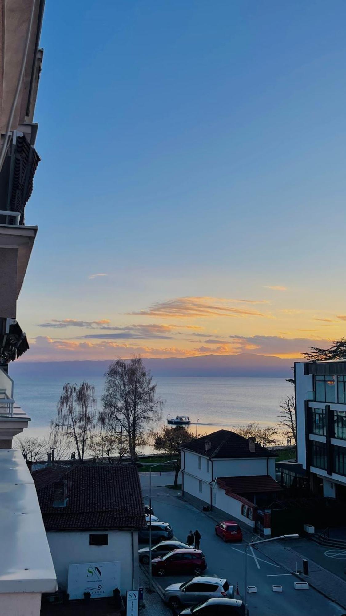 Exclusive Apartments With Lake View Ohrid Esterno foto