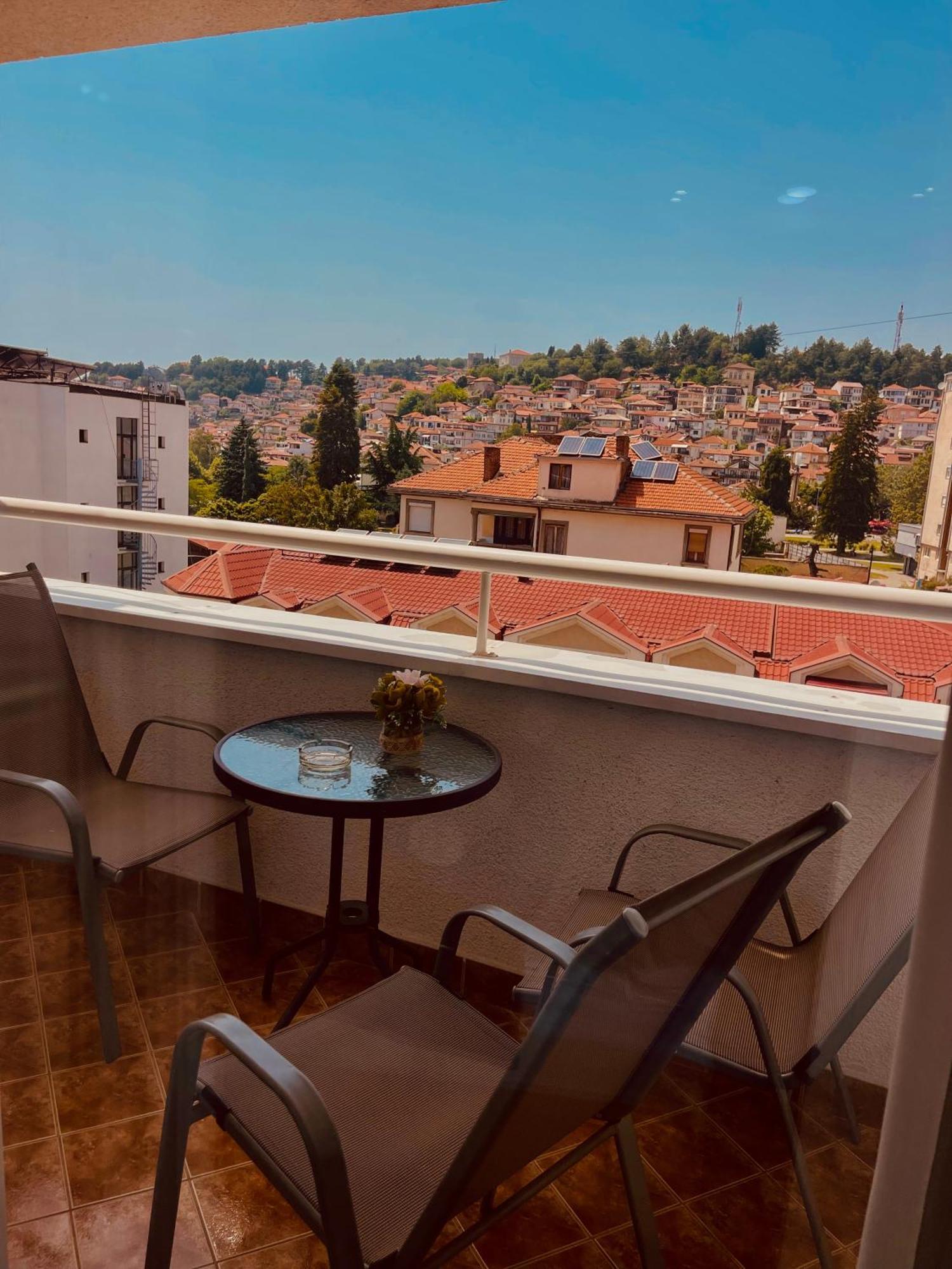 Exclusive Apartments With Lake View Ohrid Esterno foto